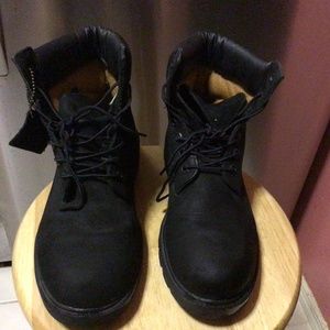 Black Timberland Boots